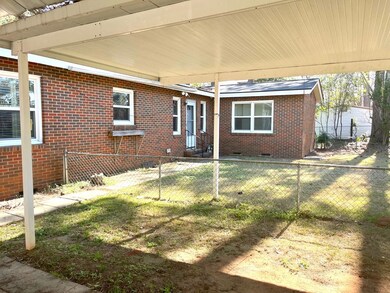 2103 Robinhood Rd, Albany, GA 31707 - photo 5