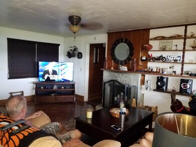 6740 Eastview Dr, Lake Worth, FL 33462 - photo 4