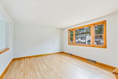 37 Annawon Dr, Halifax, MA 02338 - photo 4