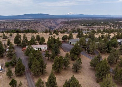 Edgerly- 8562 SW Crater Loop (4 of 28)