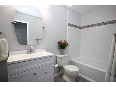 2926 Carriage Way, West Linn, OR 97068 - photo 6