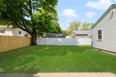 50 Vanderbilt Rd, Warwick, RI 02886 - photo 5