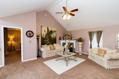 6900 Catalpa Springs Dr, Louisville, KY 40228 - photo 5