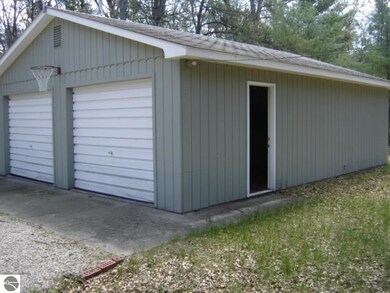 5809 Pfeiffer Trail, Hale, MI 48739 - photo 5