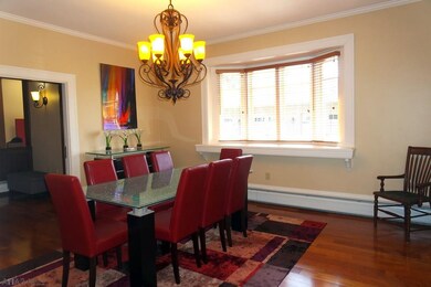 Dining room with bay window