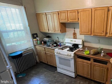 1638 N Fulton Ave, Baltimore, MD 21217 - photo 3