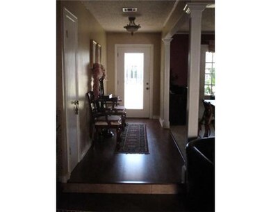 Foyer.