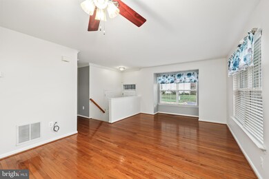 14380 Legend Glen Ct, Gainesville, VA 20155 - photo 7