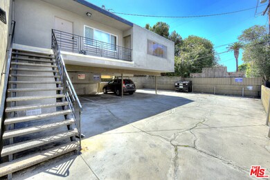3743 Mclaughlin Ave, Los Angeles, CA 90066 - photo 3