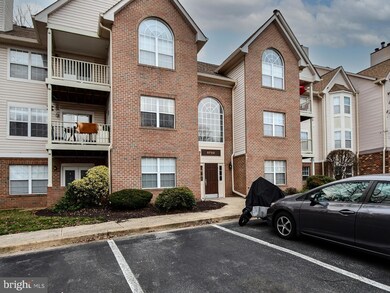 9720 Lake Pointe Ct unit 102, Upper Marlboro, MD 20774 - photo 2