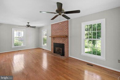 2116 Stonewall Rd, Catonsville, MD 21228 - photo 5