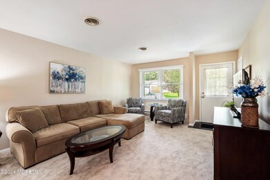 14 Hartford Rd unit 73, Whiting, NJ 08759 - photo 5