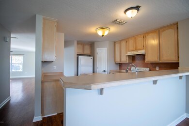 11177 Karli-108