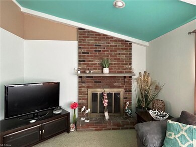 Family Room/Sun room