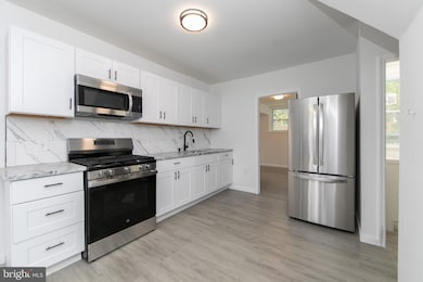 1261 S Merrimac Rd, Camden, NJ 08104 - photo 6