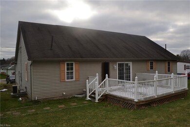 46826 McDonald St, East Liverpool, OH 43920 - photo 4