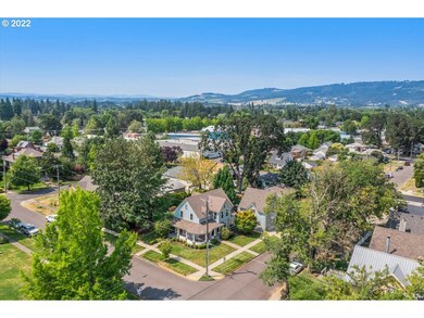 515 E Sherman St, Newberg, OR 97132 - photo 5