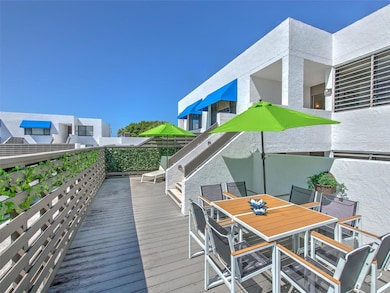 720 Bayport Way unit 720, Longboat Key, FL 34228 - photo 3