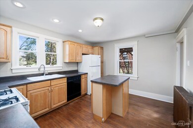 704 Pine St, Batavia, IL 60510 - photo 7