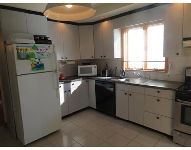 45 Eddy St, West Newton, MA 02465 - photo 4