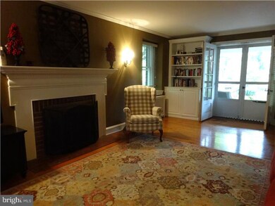 215 Old Forest Rd, Wynnewood, PA 19096 - photo 3