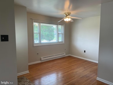 122 Elmtowne Blvd, Hammonton, NJ 08037 - photo 5