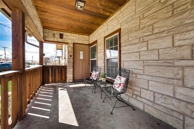 304 E Belknap St, Ennis, TX 75119 - photo 5