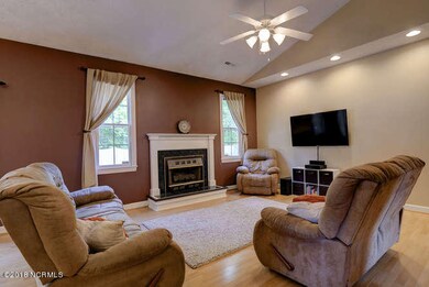 3309 Paramount Way Wilmington-small-006-