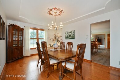 415 Grove Ct, Batavia, IL 60510 - photo 6