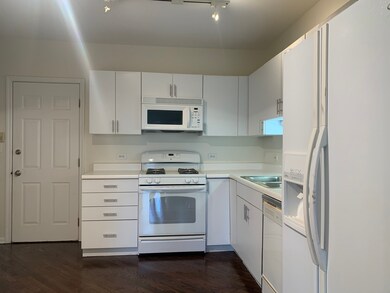 409 Town Place Cir unit 409, Buffalo Grove, IL 60089 - photo 6