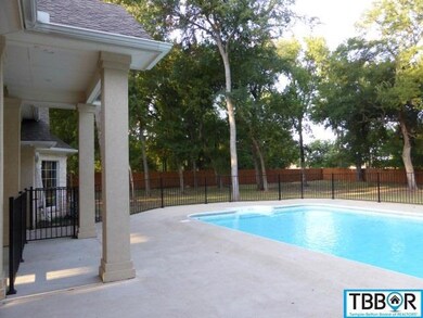 2127 Allena Ln, Temple, TX 76502 - photo 3
