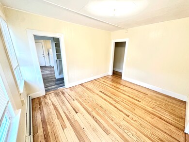 1019 W Main St unit 3L, Waterbury, CT 06708 - photo 6