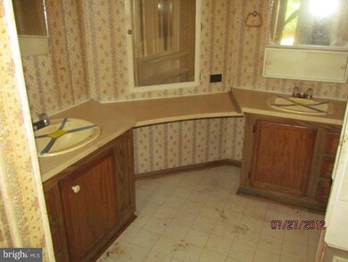 9206 Lawyers Rd, Spotsylvania, VA 22551 - photo 4