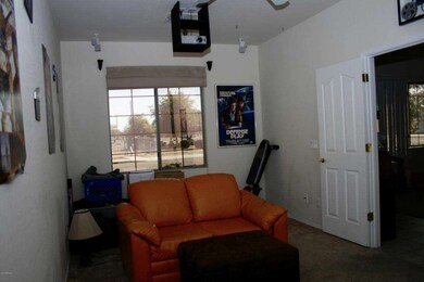 Media /Office