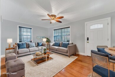 818 Kaye St, West Palm Beach, FL 33405 - photo 3