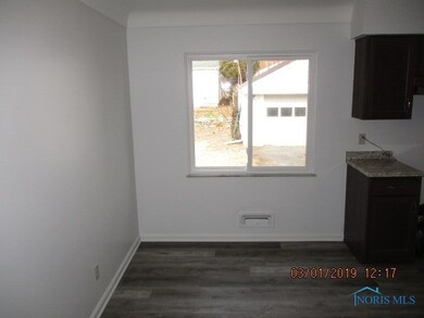 2626 Castleton Ave, Toledo, OH 43613 - photo 7