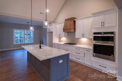 501 Edmunds Ln, Clover, SC 29710 - photo 2