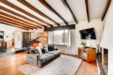 Living Room towards entrance