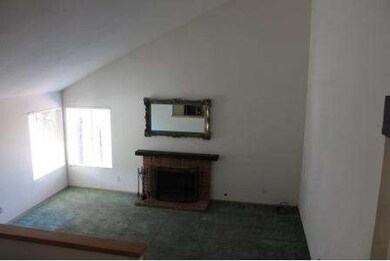 Large Living Room with Vaulted Ceilings and Cozy F