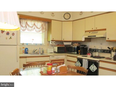 4 Owens Ct, Mount Laurel, NJ 08054 - photo 7