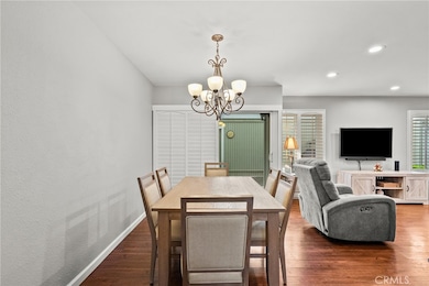 22123 Burbank Blvd, Woodland Hills, CA 91367 - photo 7