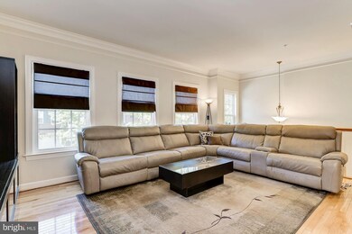 1742 Chiswick Ct, Silver Spring, MD 20904 - photo 2