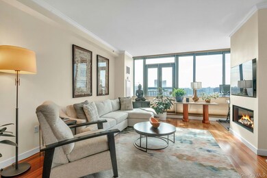 Trump Tower at City Center unit 16D, White Plains, NY 10601 - photo 4