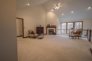 2005 Cobblestone Ct Columbia-large-008-7