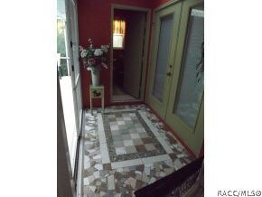 1/2 bath to Pool Lanai