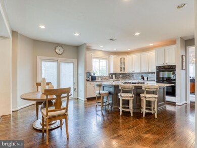 305 E Chincoteague Ct, Purcellville, VA 20132 - photo 6