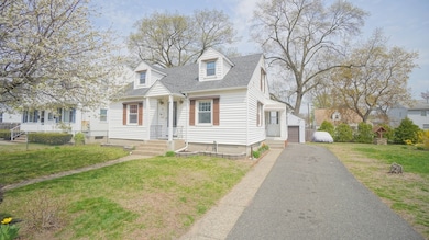 41 Parallel St, Springfield, MA 01104 - photo 2