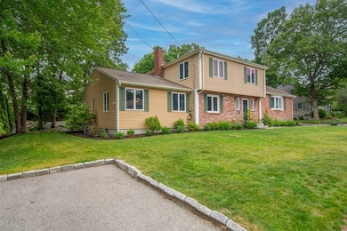 129 Springvale Cir, Weymouth, MA 02188 - photo 4