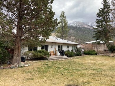 202 N Adam Dr, Canyon City, OR 97820 - photo 2