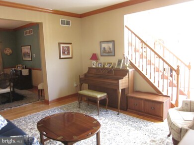 7036 Redcoat Dr, Flourtown, PA 19031 - photo 7